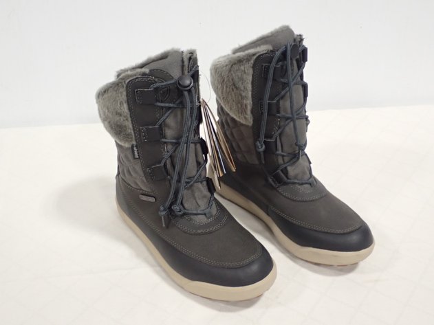 Image for Quality Winter Footwear Auction - Guelph