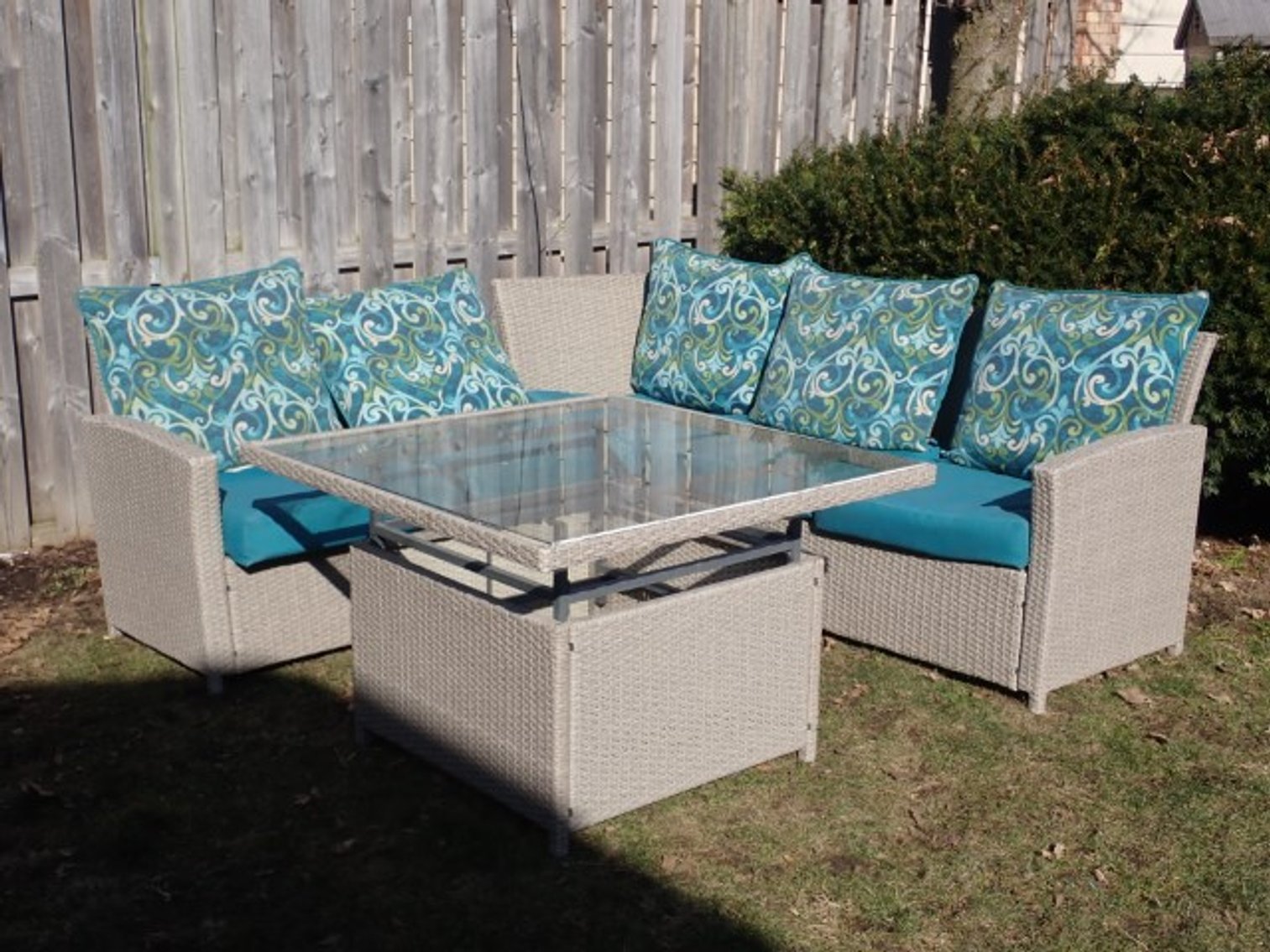 Image for Moving Auction for Ron & Cathy Hillis - Cambridge