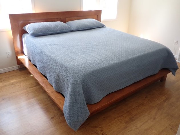 Image for Tom + Karen Anderson Moving Auction - Welland