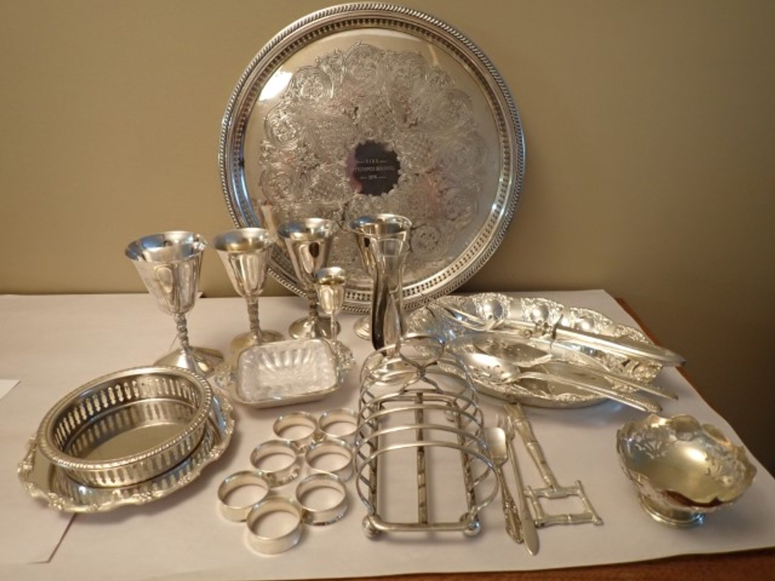 Image for Moving Auction for Nancy Watson - Guelph