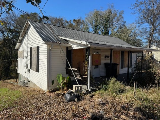 Image for 172 Columbia Ave - House & Lot - Selling Per Court Order