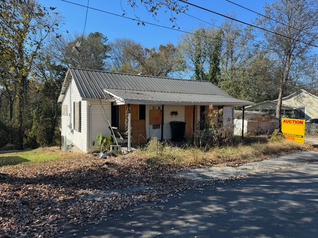 Image for 172 Columbia Ave - House & Lot - Selling Per Court Order