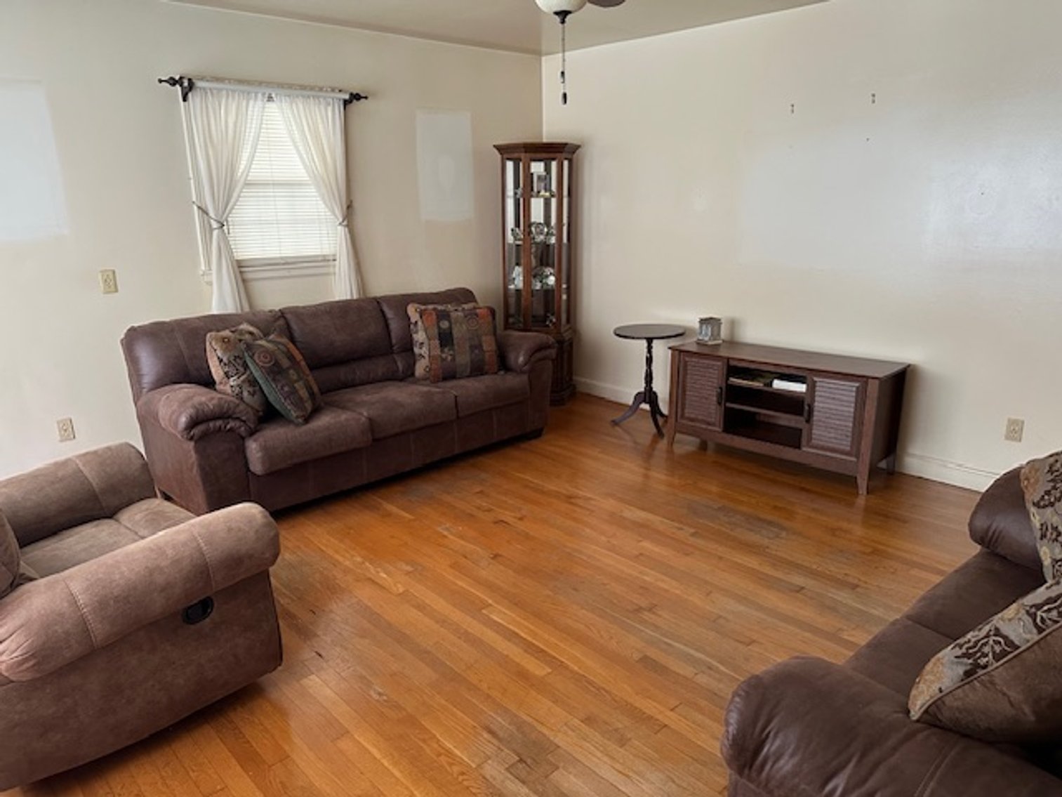 Image for 134 Adams St