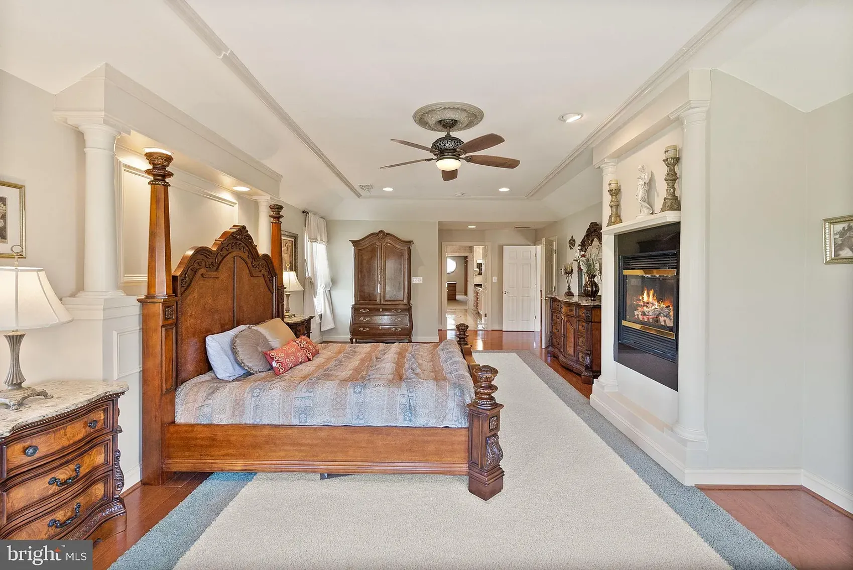 Image for Loudoun $1.45 Mil Mansion Downsizing Online Auction