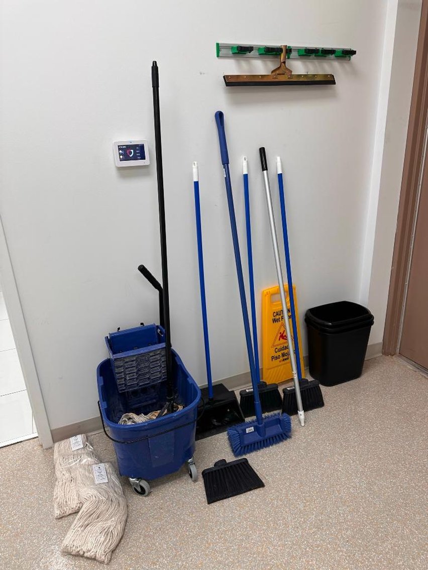 Image for New Bakery & Restaurant Liquidation w/ Drive-Thru - Gretna, Nebr.