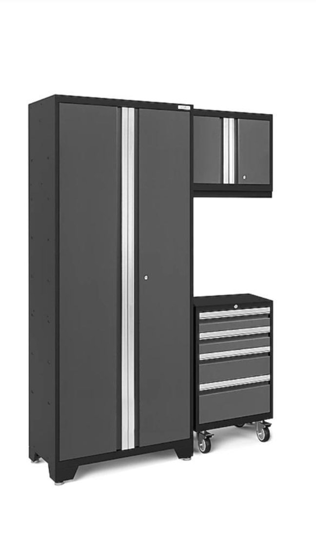 Image for New Undelivered Assets, Big Box Stores, Online Retailers