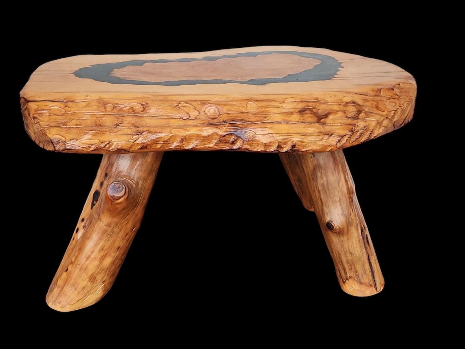 Image for Carol Hodges Ponca Hills Estate - High End Native American & Southwestern Furniture, Decoratives, Fixtures, Clothing and More.