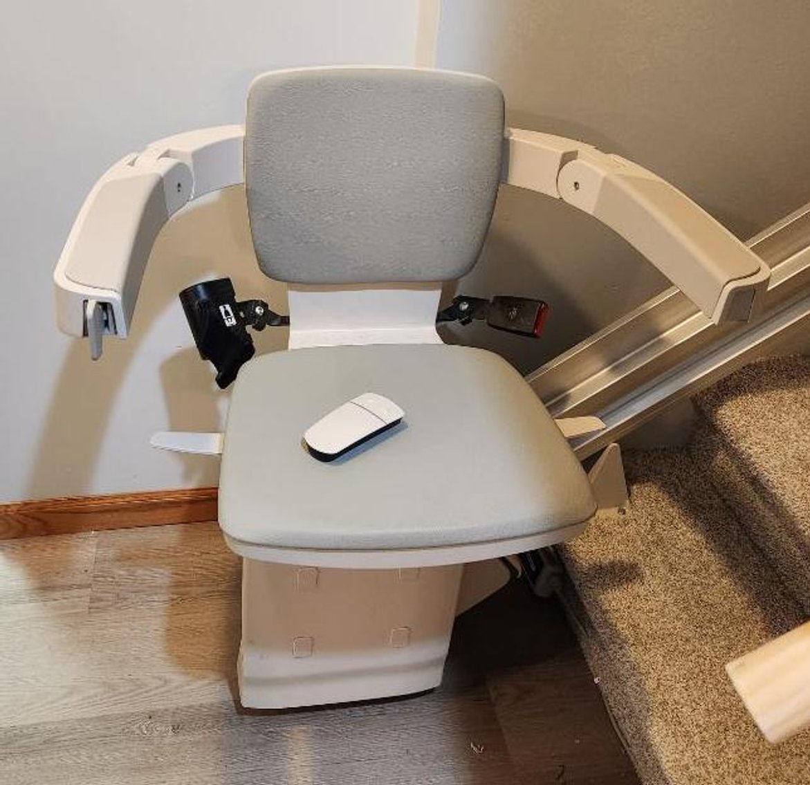 Image for Clean Omaha Household Estate Auction / Benson