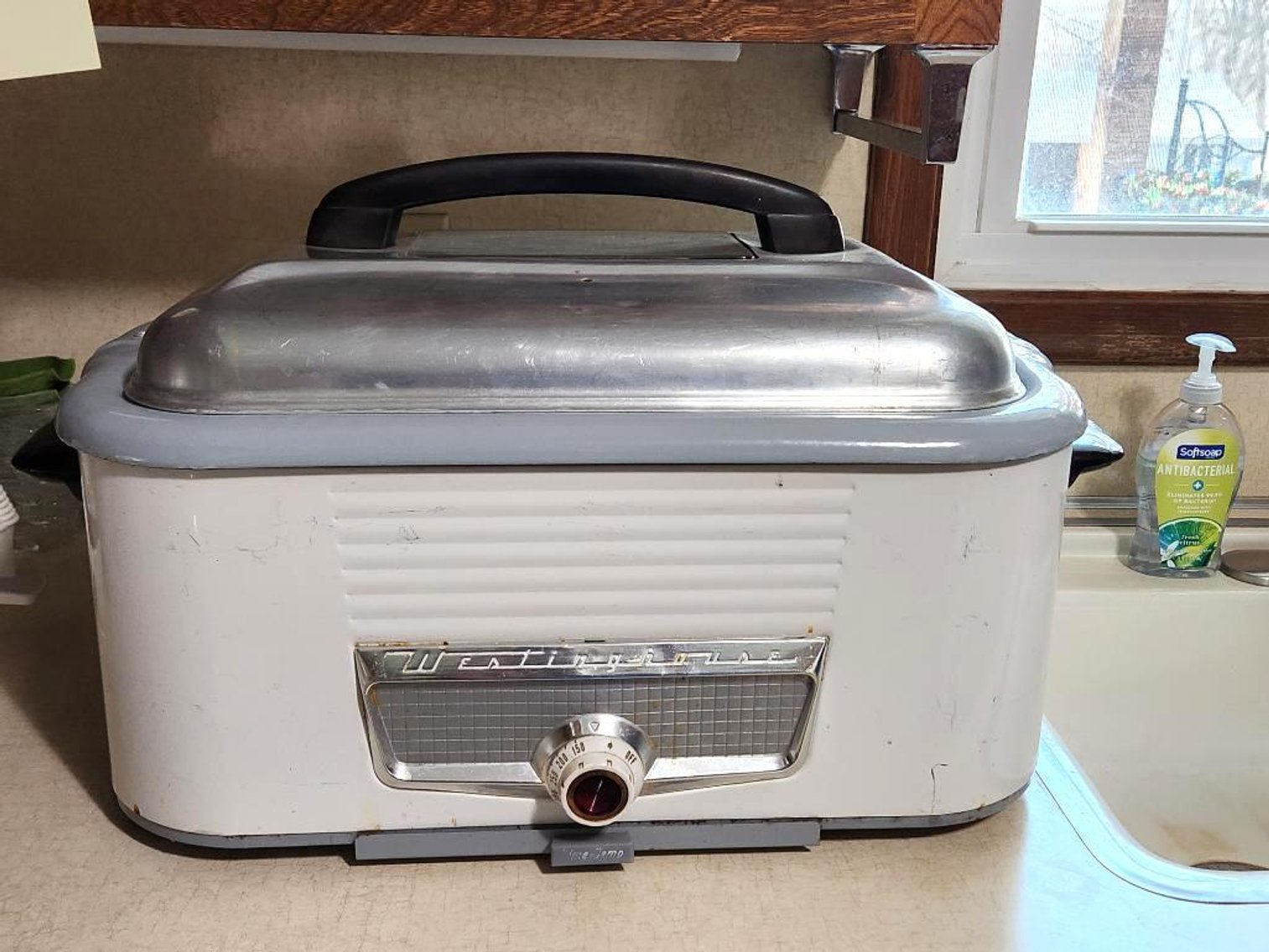 Image for Clean Omaha Household Estate Auction / Benson