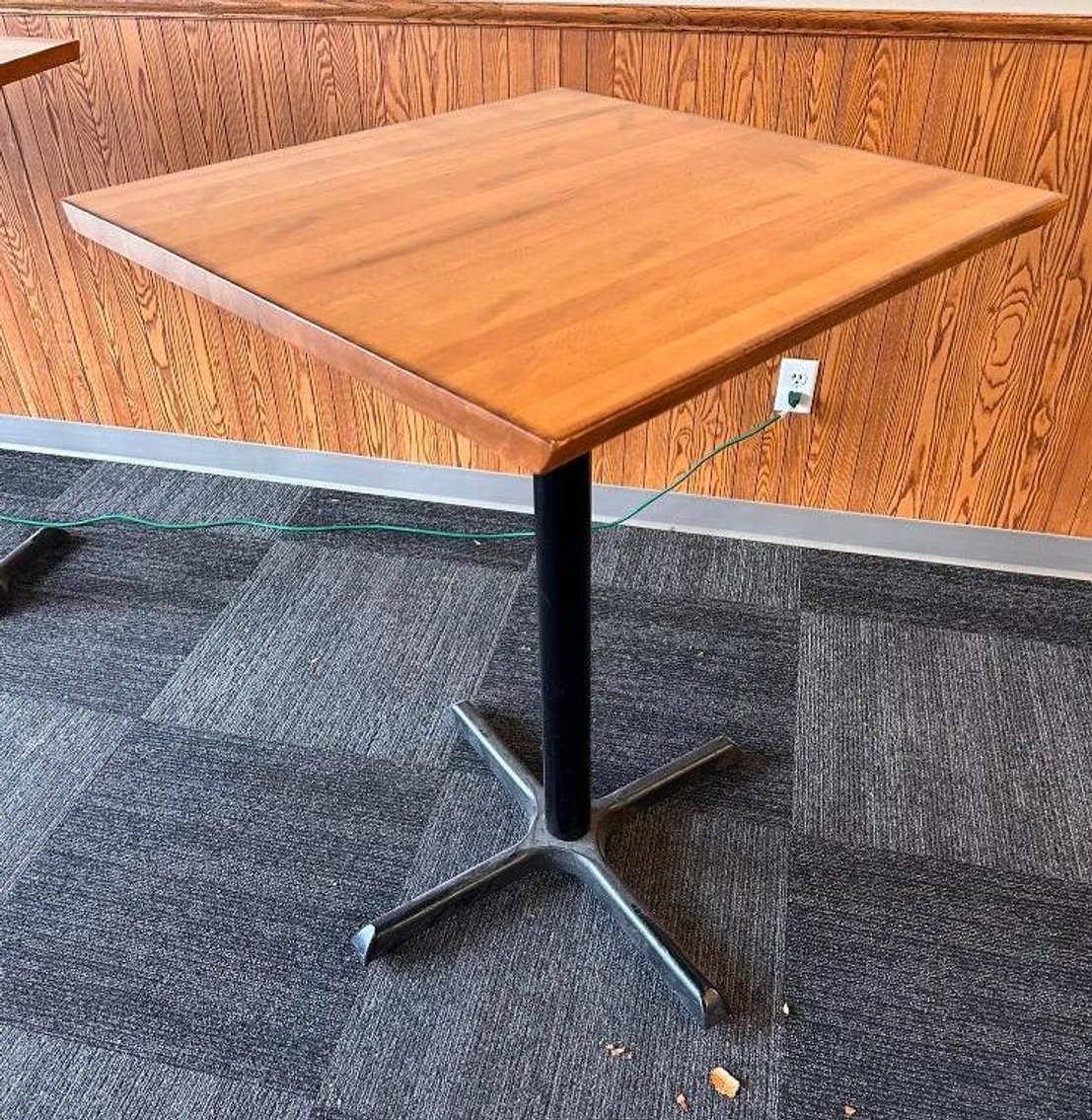 Image for Clean Late Model Restaurant Equipment & Furniture