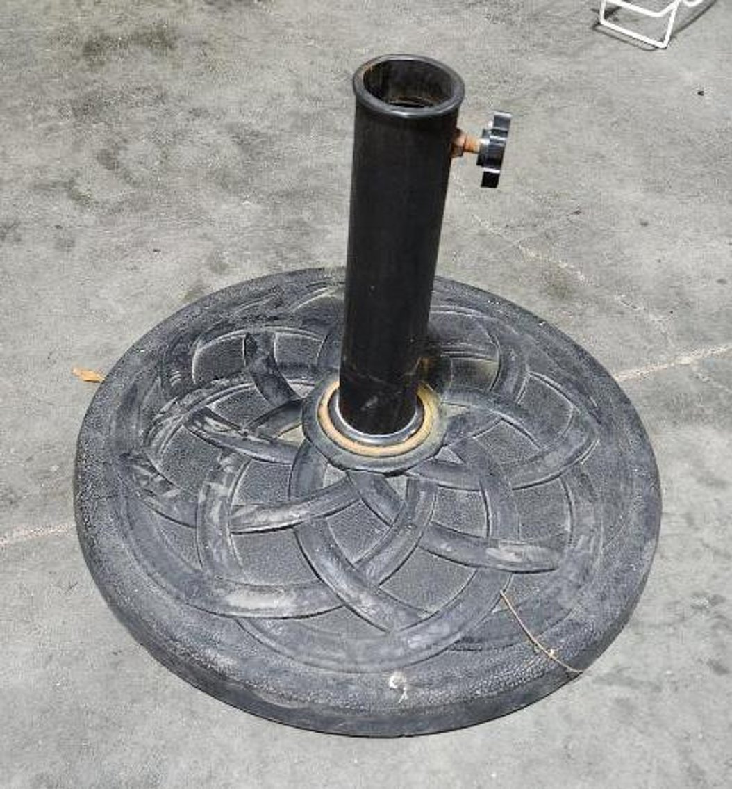 Image for Clean Late Model Restaurant Equipment & Furniture