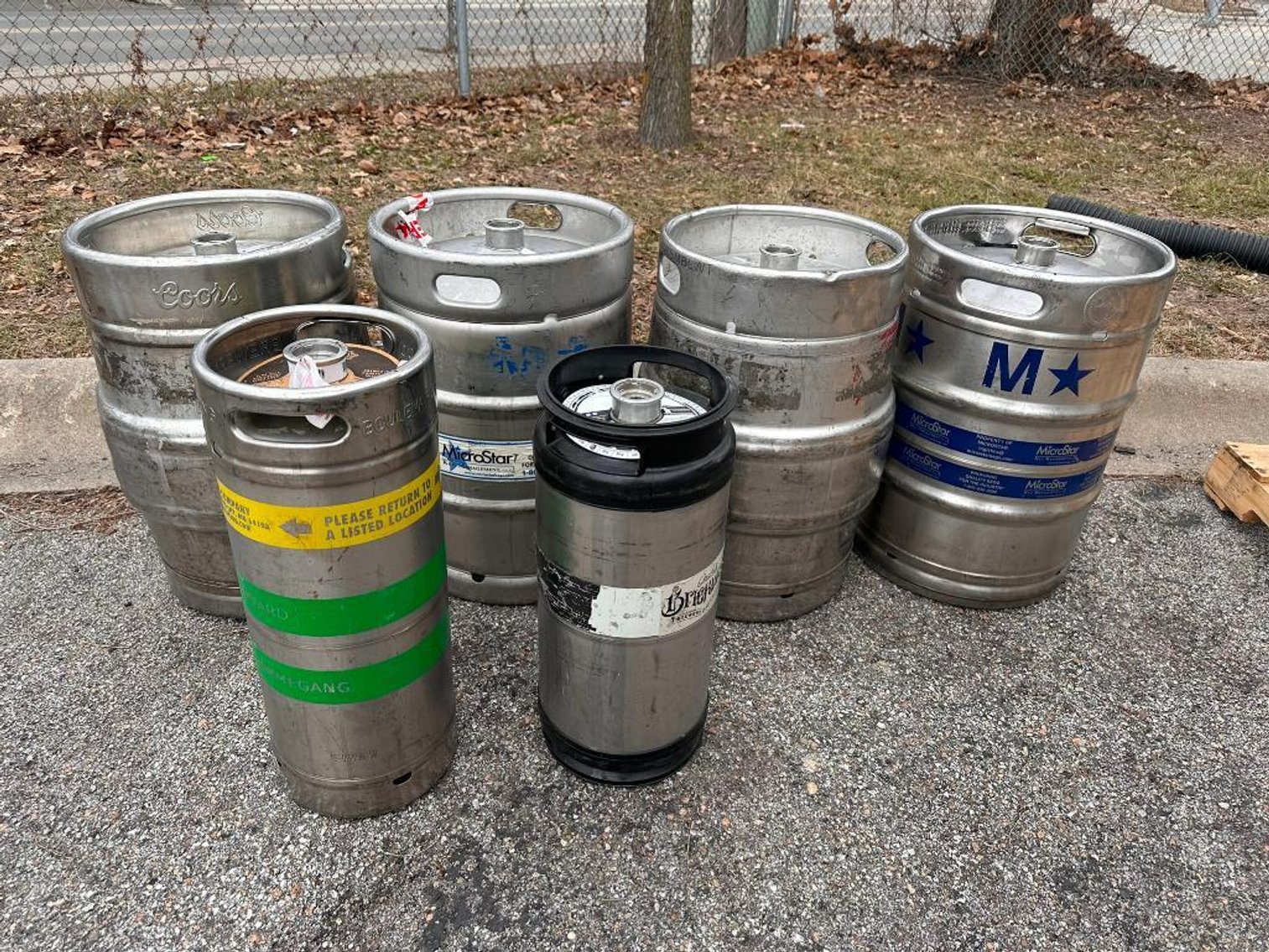 Image for Clean Late Model Restaurant Equipment & Furniture