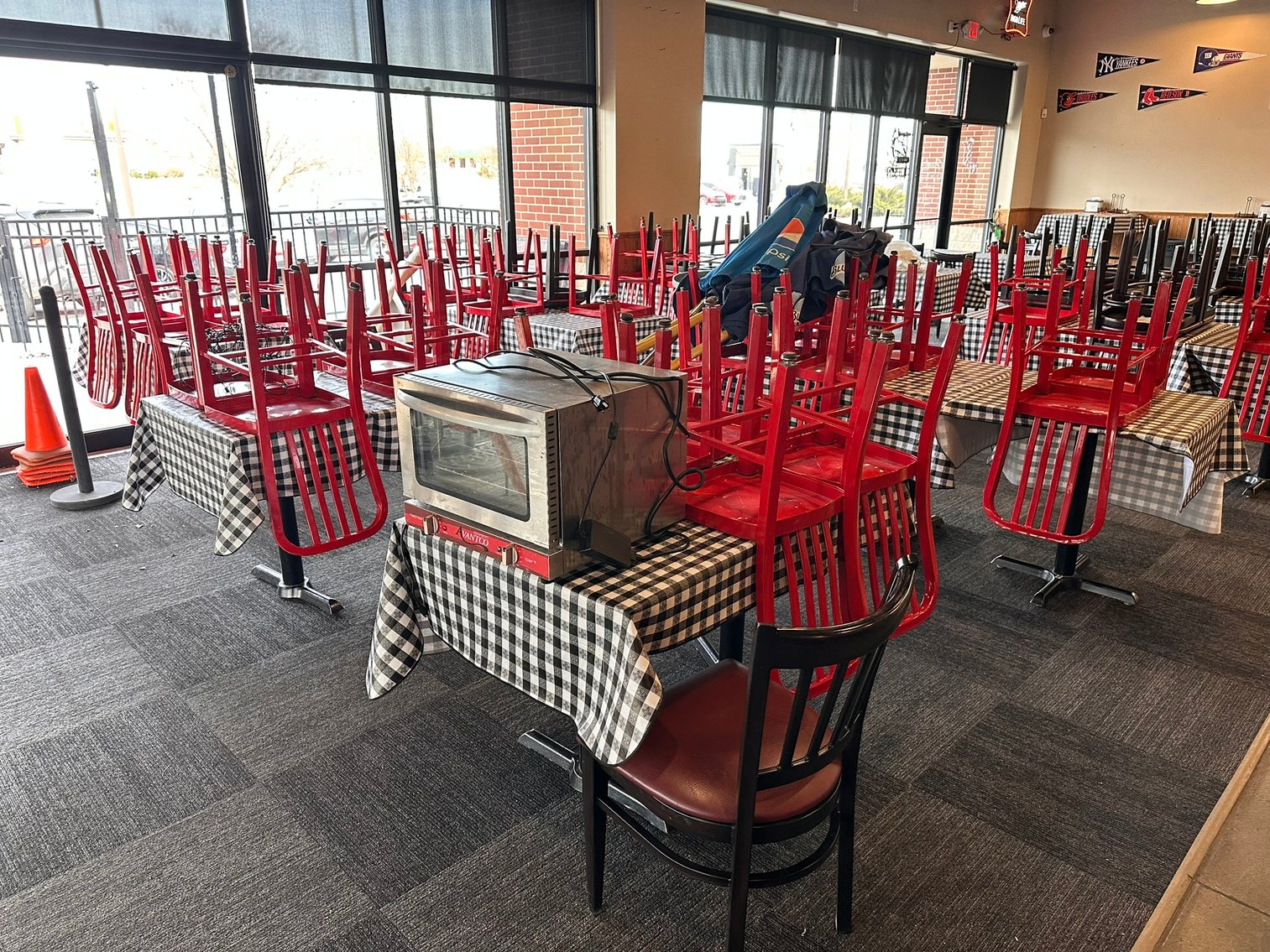 Image for Clean Late Model Restaurant Equipment & Furniture