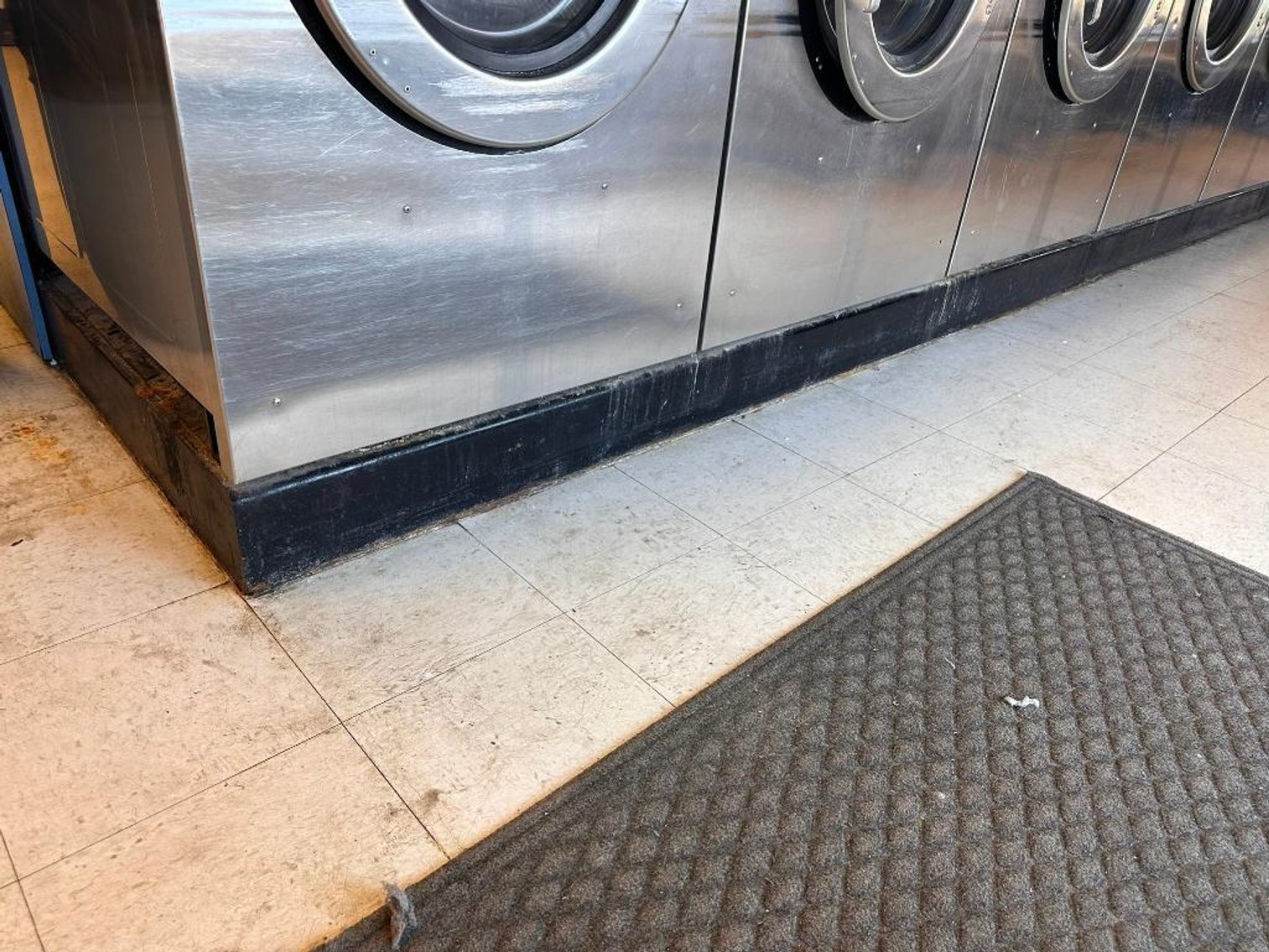 Image for Omaha Coin-Laundry / Laundromat Liquidation One - Grover Street May 12th Online