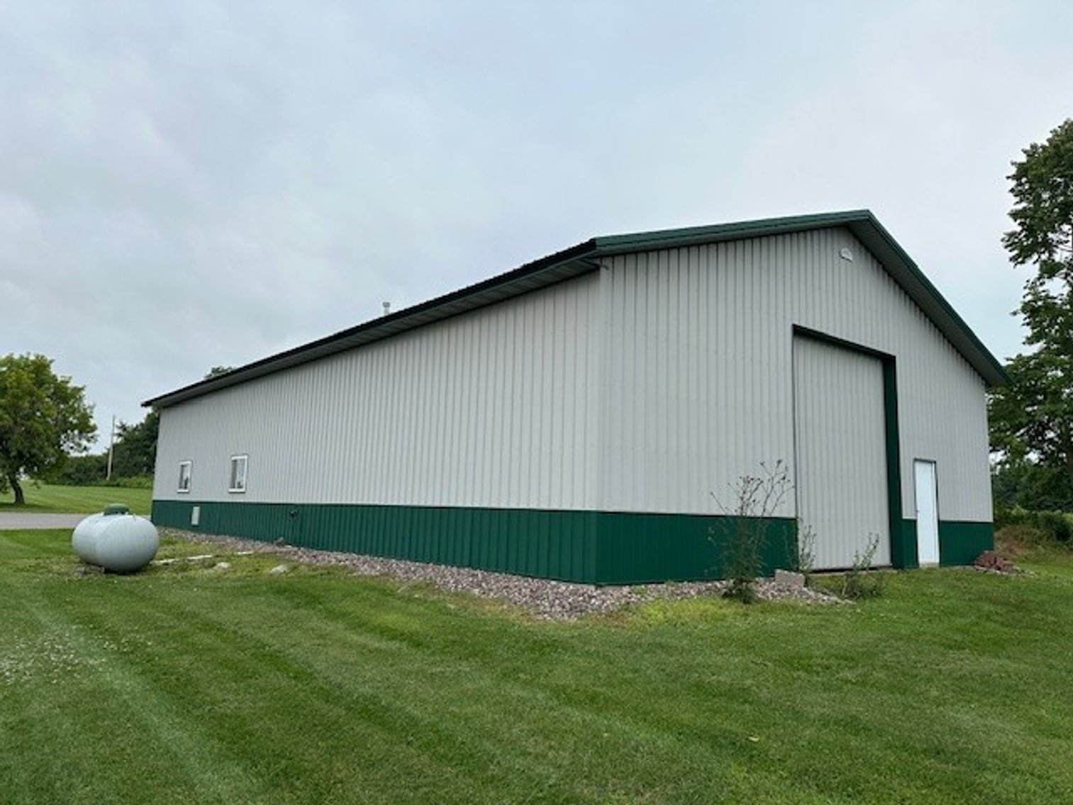 Image for Garry & Barb Schmidt Real Estate Auction