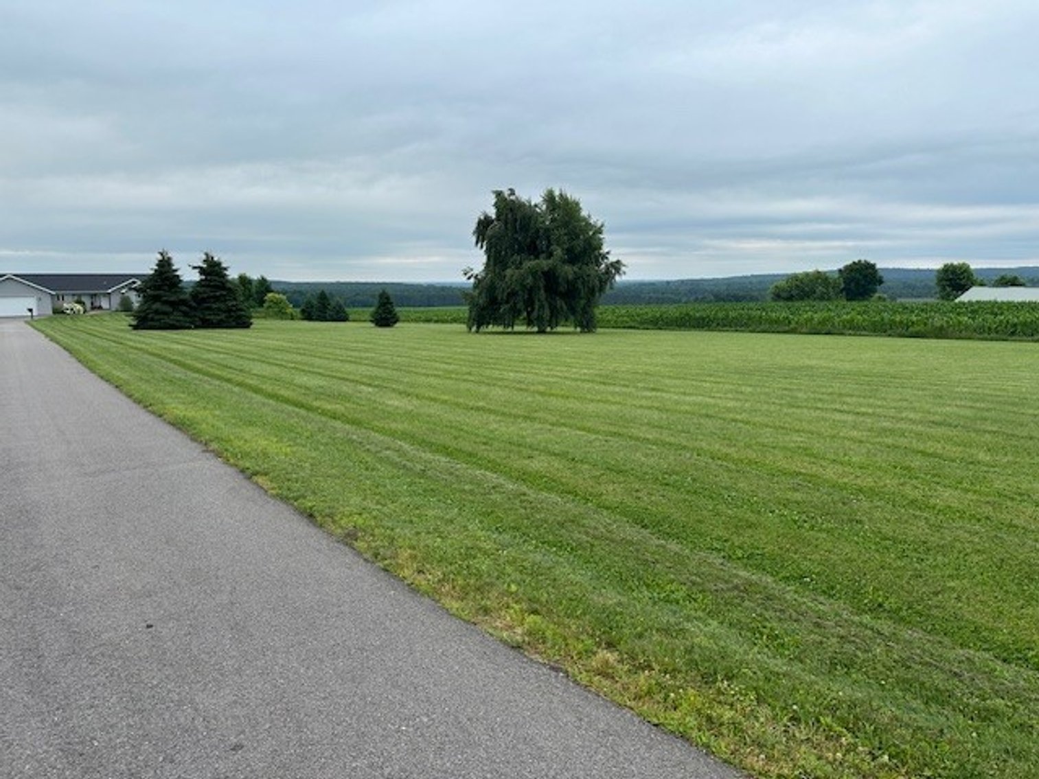 Image for Garry & Barb Schmidt Real Estate Auction