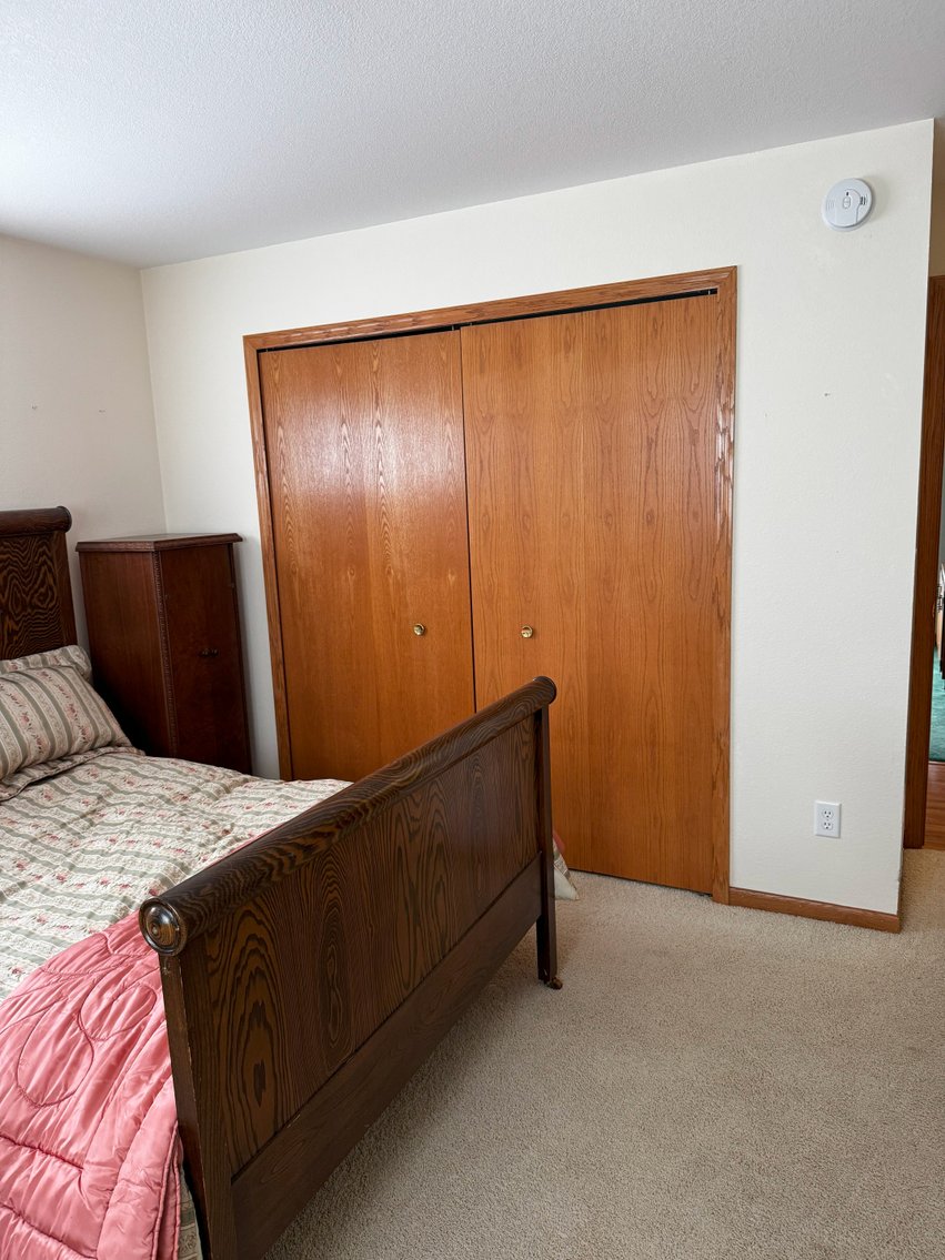 Image for Garry & Barb Schmidt Real Estate Auction