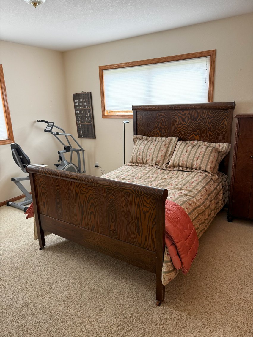 Image for Garry & Barb Schmidt Real Estate Auction