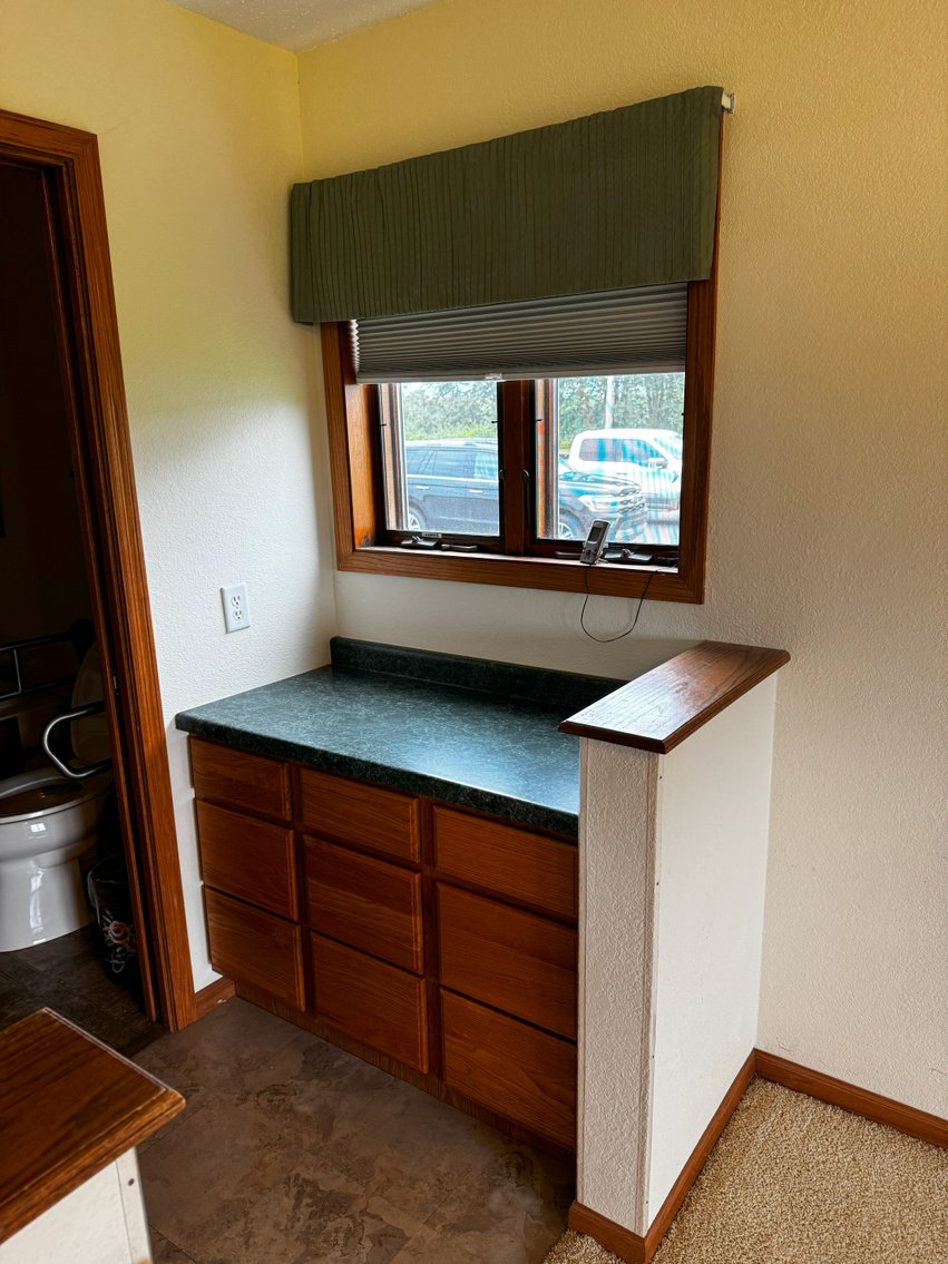 Image for Garry & Barb Schmidt Real Estate Auction