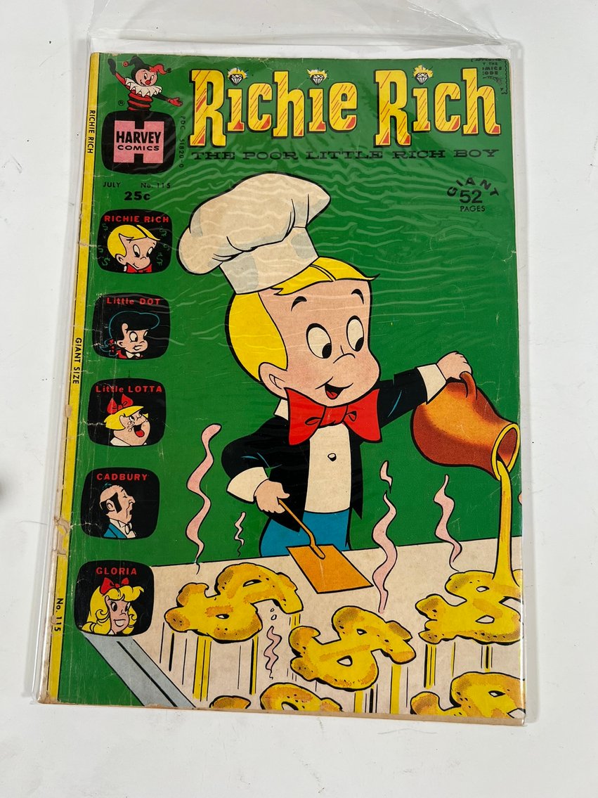 Image for COMICS & COLLECTIBLES - 500+ LOTS - ABSOLUTE