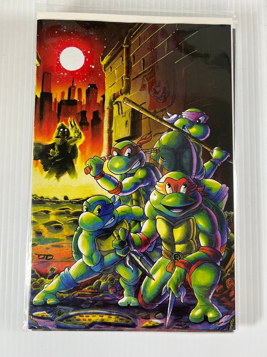 Image for COMICS & COLLECTIBLES - 500+ LOTS