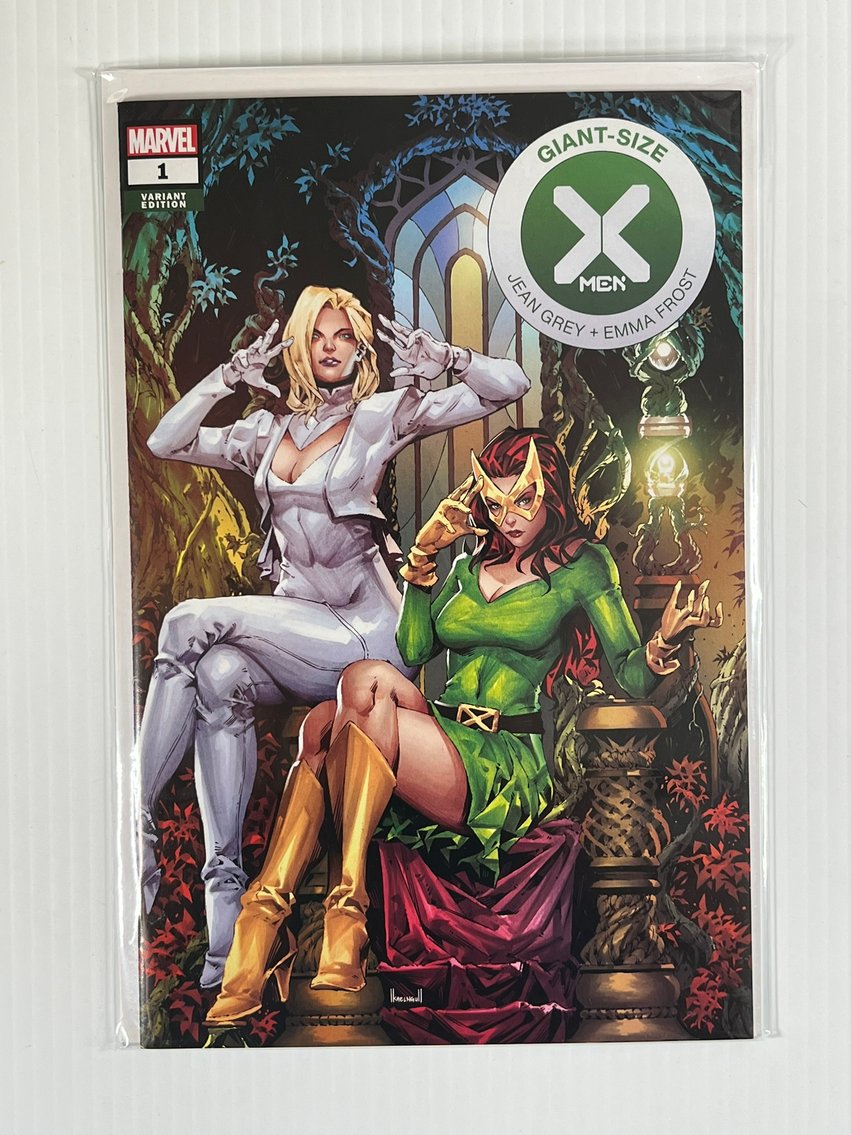 Image for COMICS & COLLECTIBLES - 500+ LOTS