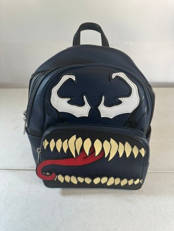 Image for COMICS & COLLECTIBLES - 500+ LOTS