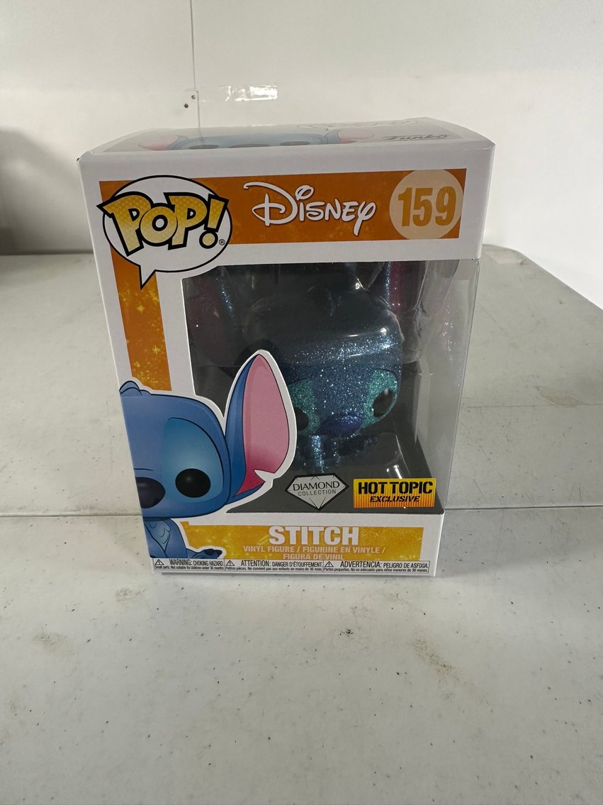 Image for COMICS / FUNKOS / COLLECTIBLES - 600+ LOTS