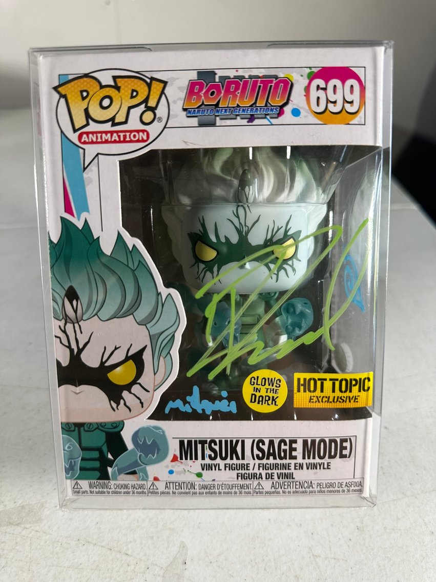 Image for COMICS & COLLECTIBLES - 500+ LOTS - TMNT & MORE