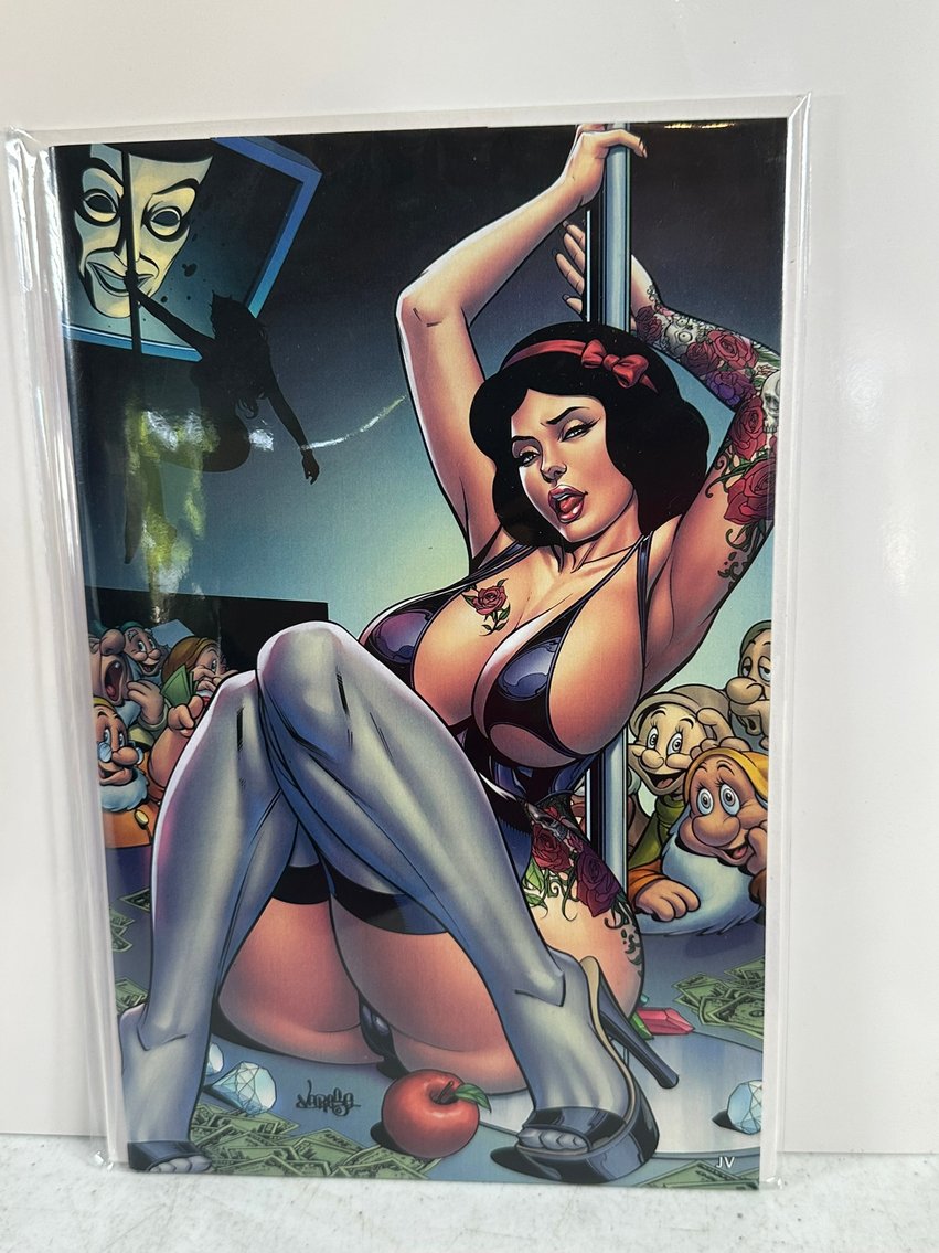 Image for COMICS & COLLECTIBLES - 500+ LOTS (EVERY THURSDAY)