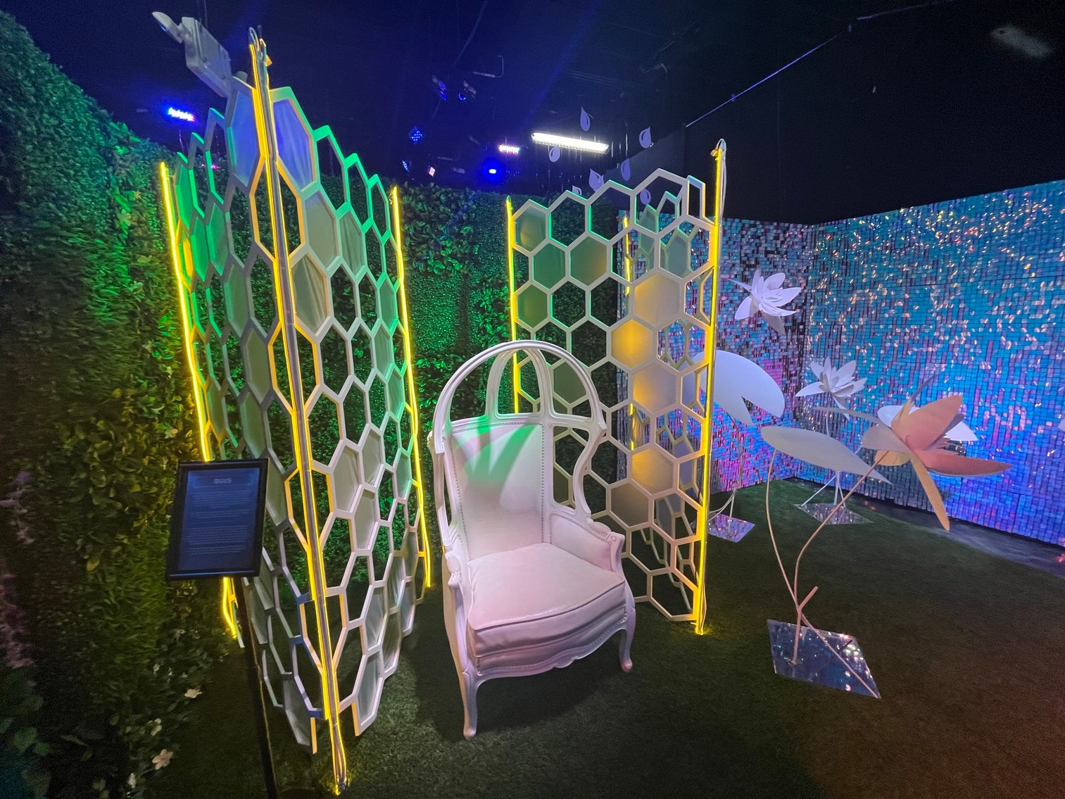 Image for 10,000sf INDOOR ATTRACTION - LIGHTING, EQUIPMENT, DECOR