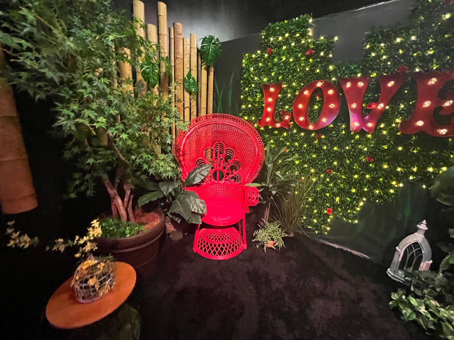 Image for 10,000sf INDOOR ATTRACTION - LIGHTING, EQUIPMENT, DECOR