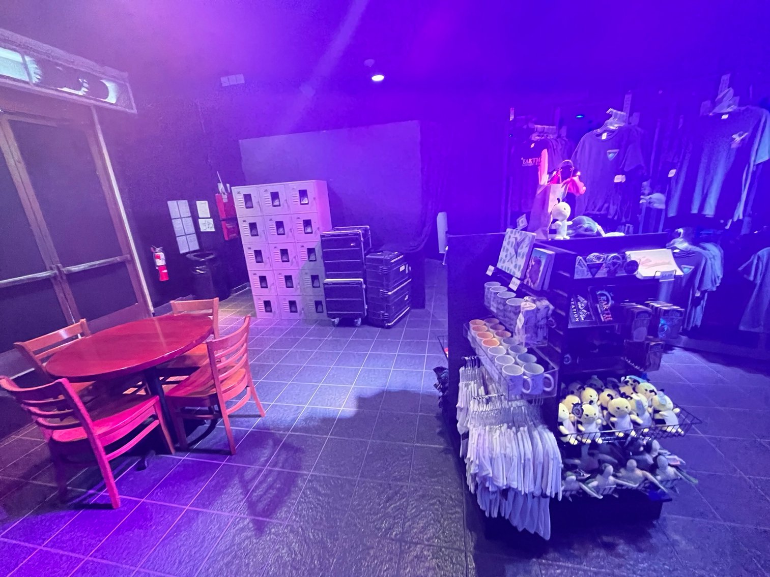 Image for 10,000sf INDOOR ATTRACTION - LIGHTING, EQUIPMENT, DECOR