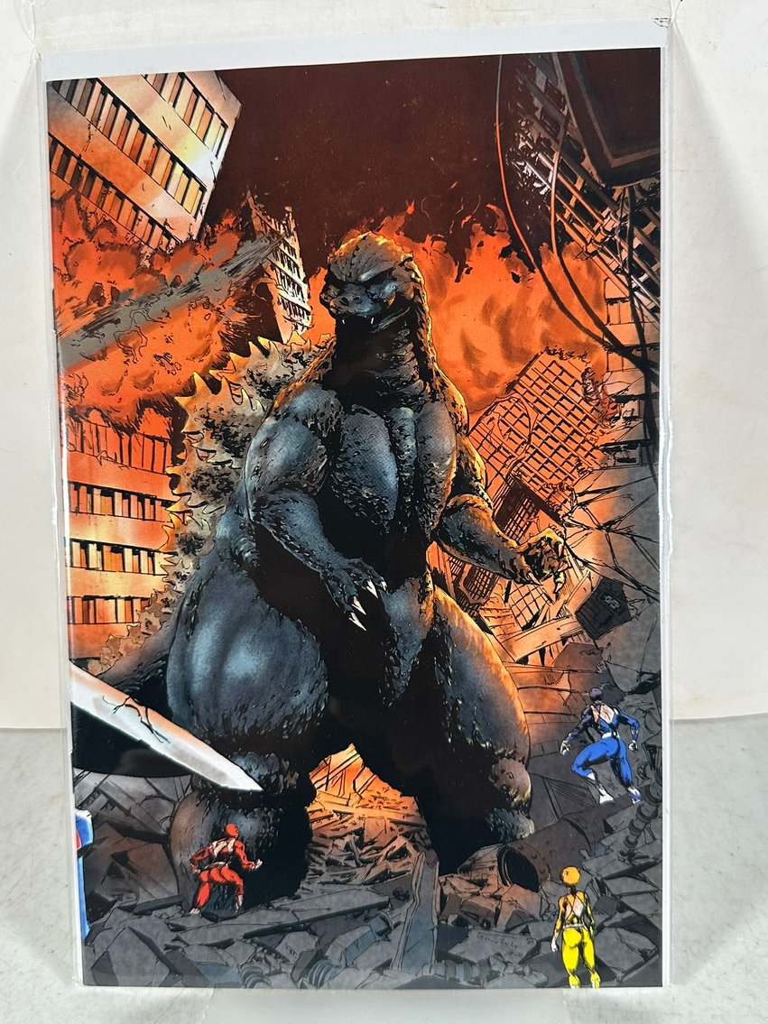 Image for COMICS & COLLECTIBLES - 600+ LOTS