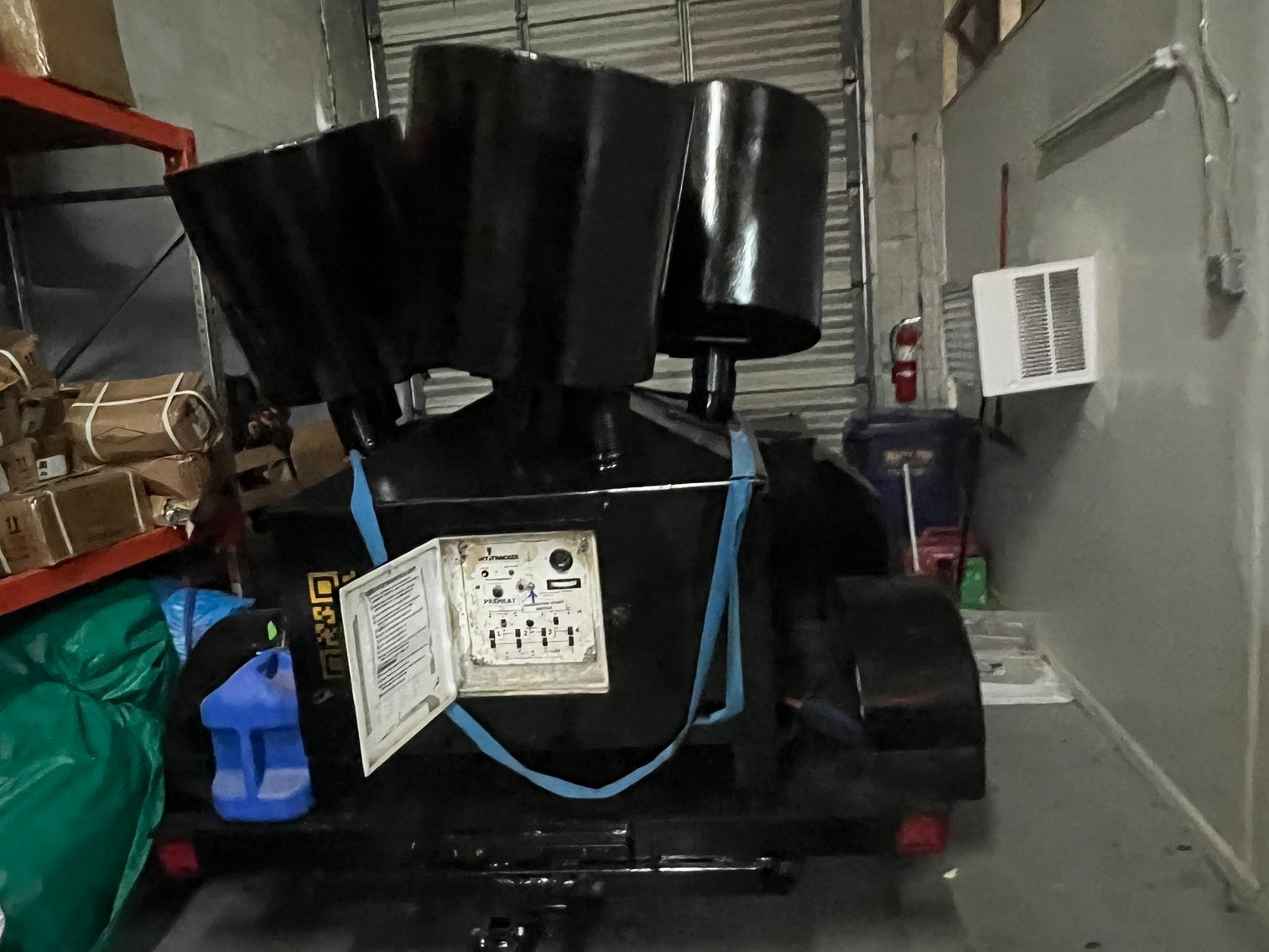 Image for SURPLUS LIQUIDATION - PARTY SUPPLIES, SPECIAL FX, LIGHTING, & MORE