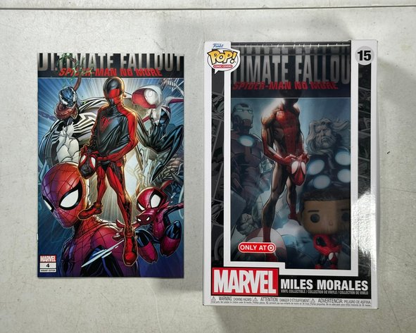 Image for COMICS & COLLECTIBLES - 500+ LOTS