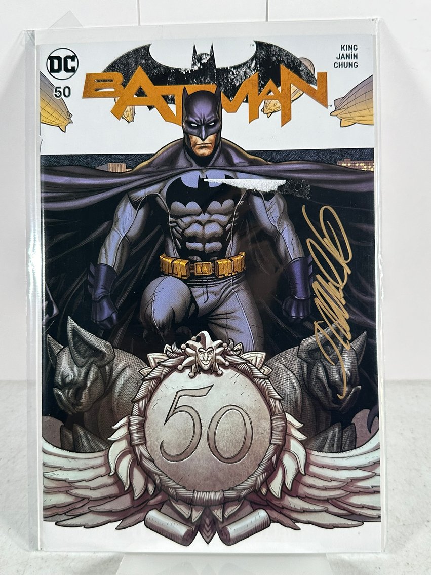 Image for COMICS & COLLECTIBLES - 500+ LOTS