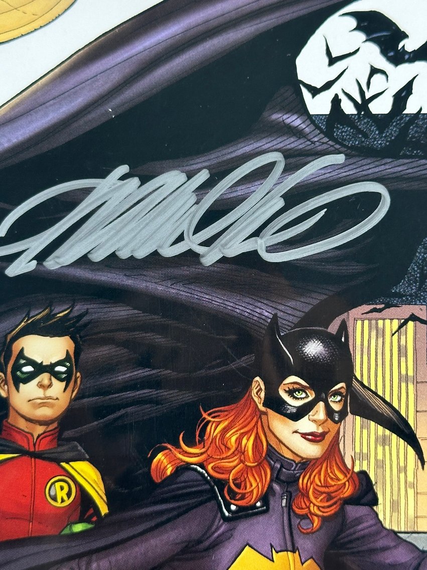 Image for COMICS & COLLECTIBLES - 500+ LOTS