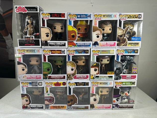 Image for COMICS & COLLECTIBLES - 600+ LOTS