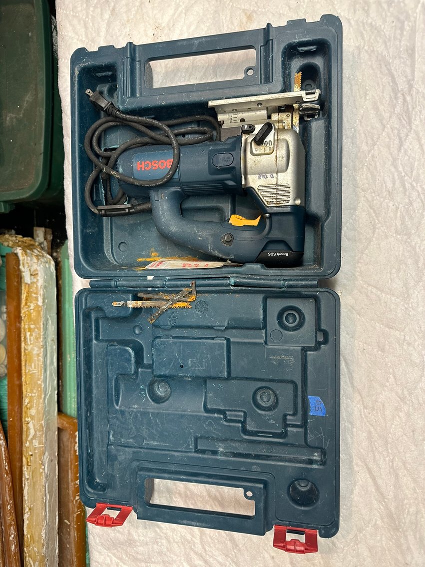 Image for ABSOLUTE AUCTION - TOOLS, ANTIQUES, PALLET RACKING, FINISHED PRODUCT & MORE