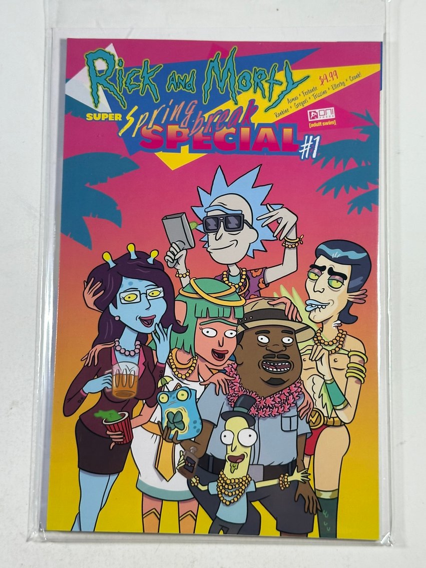 Image for COMICS & COLLECTIBLES - 400+ LOTS