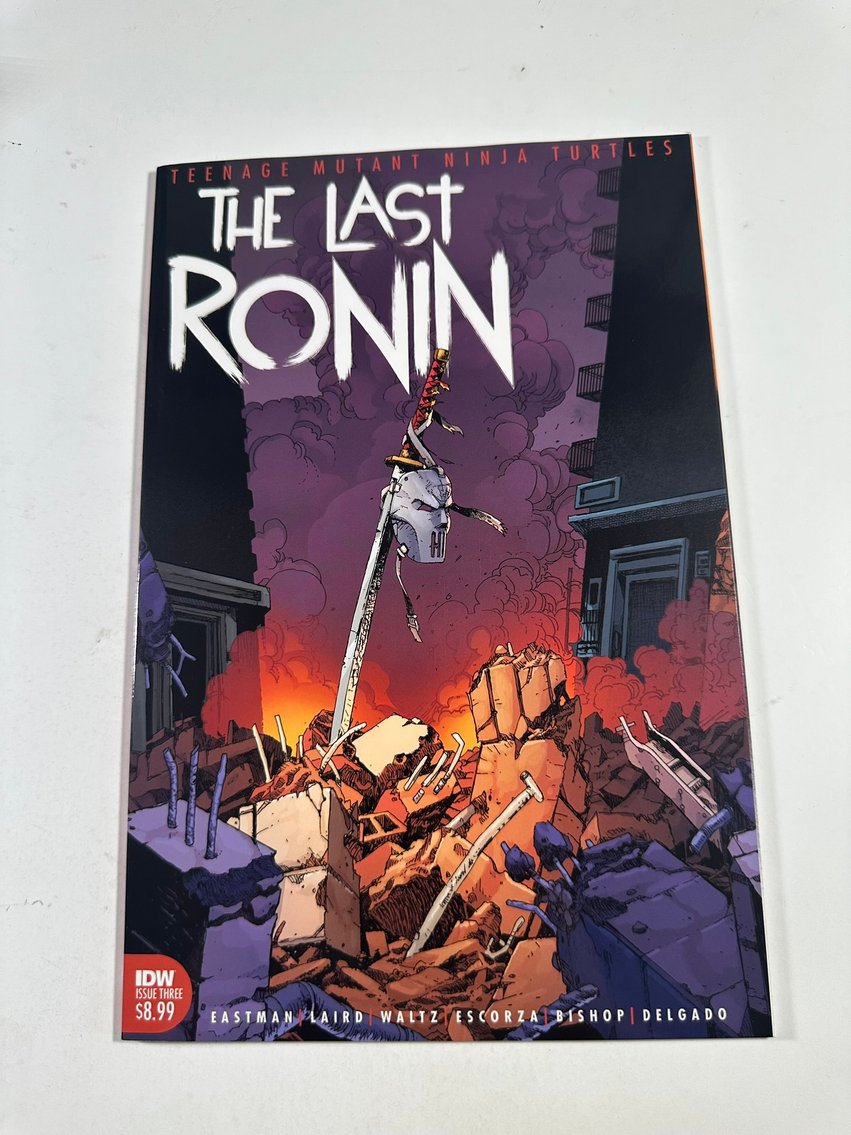 Image for COMICS & COLLECTIBLES - 400+ LOTS