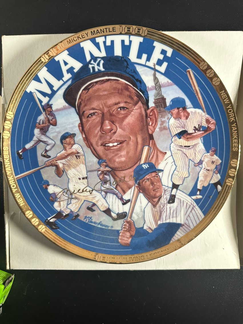 Image for BASEBALL MEMORABILIA - ABSOLUTE