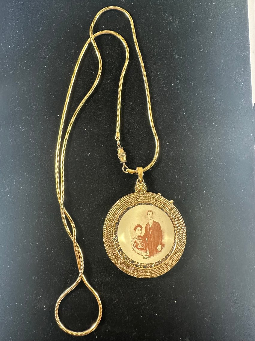 Image for ESTATES - JEWELRY, DISNEY, MEMORABILIA & MORE