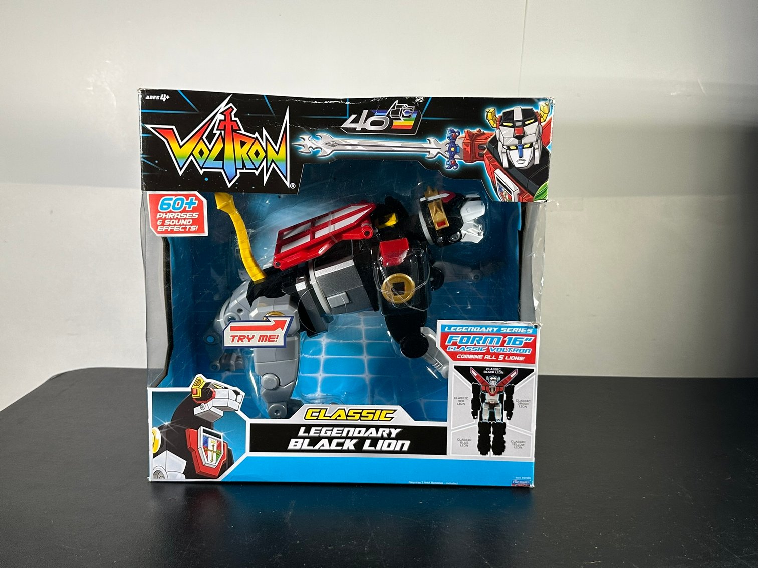 Image for COMICS, TOYS, COLLECTIBLES - 400+ LOTS