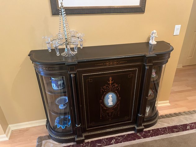 Image for ESTATE AUCTION - 300+ LOTS ABSOLUTE