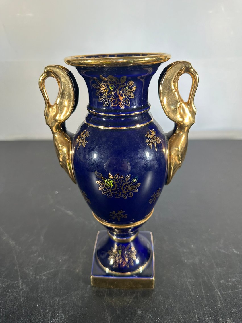 Image for THRIFT STORE LIQUIDATION - Absolute