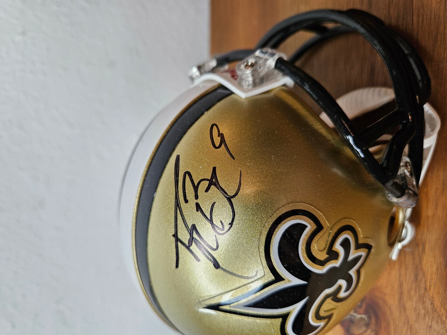 Image for SPORTS MEMORABILIA - FUNDRAISER