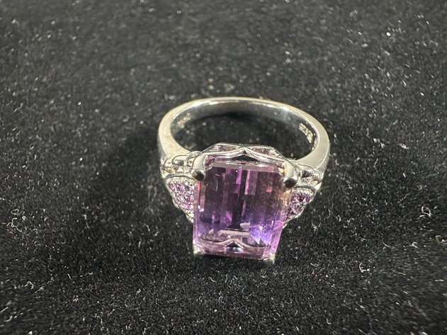 Image for ESTATES - COSTUME JEWELRY, COLLECTIBLES & MORE