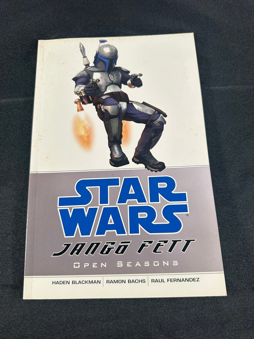 Image for COMICS & COLLECTIBLES